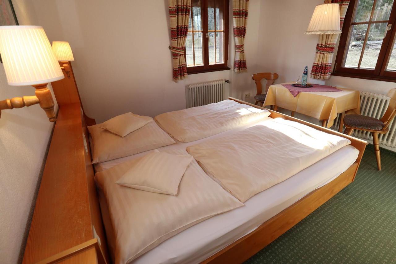 Hoehenpension Glashuette Bed&Breakfast Fruehstueckspension Hotel Garni Bonndorf im Schwarzwald Εξωτερικό φωτογραφία